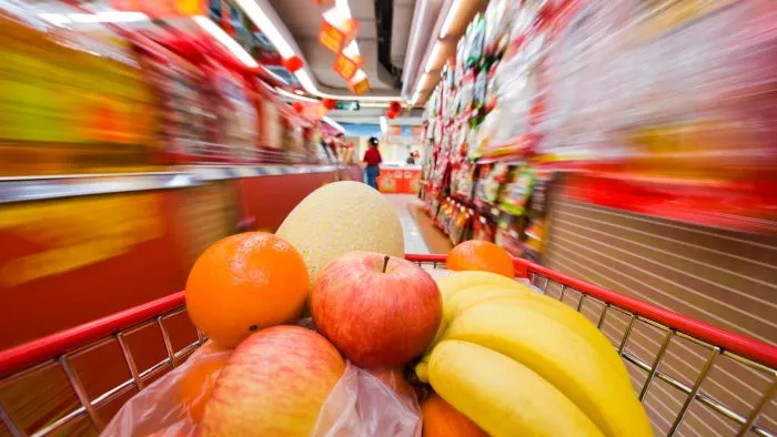 Deficit uriaș în comerțul internațional cu alimente