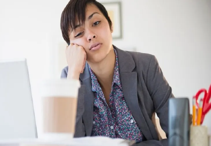 Beneficiile surprinzătoare ale plictiselii atât pentru copii cât și pentru adulți