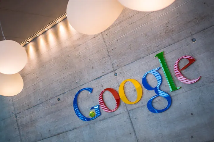 Google susține cu 800 mil. $ lupta împotriva coronavirusului