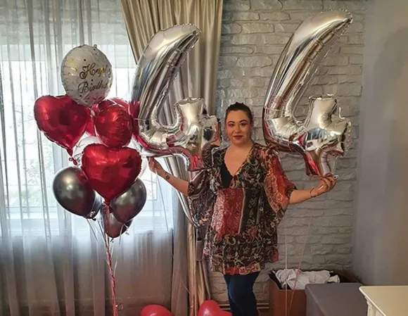 Cum a fost sărbătorită Oana Roman de familie de ziua ei