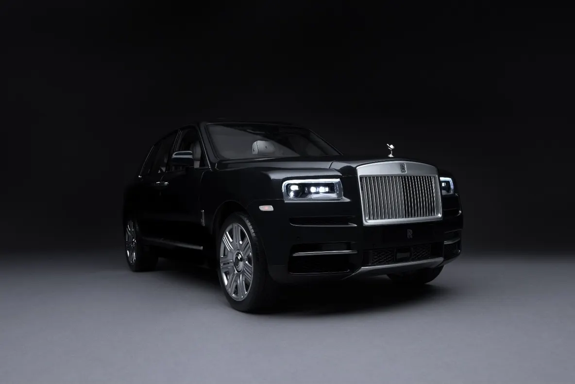 Rolls-Royce lansează mașina cu un preț minim de 17.100 $