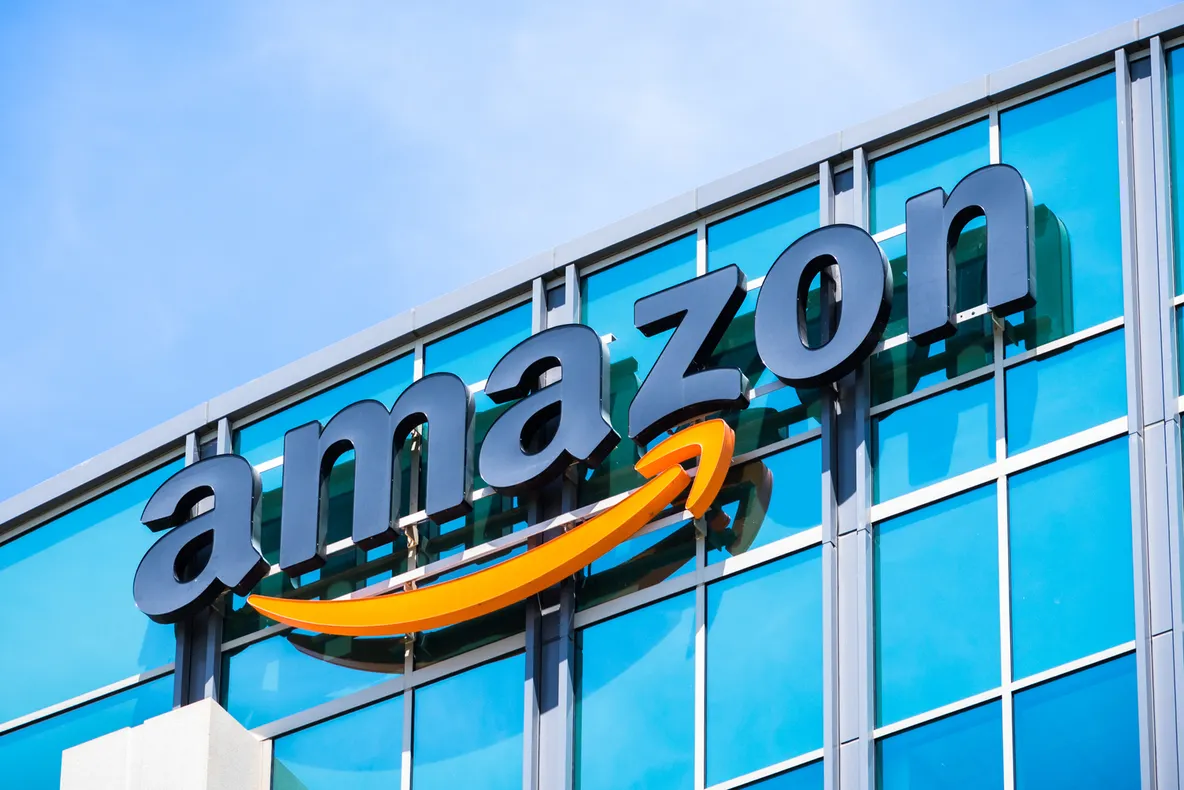Amazon a înregistrat profit dublu pe perioada pandemiei