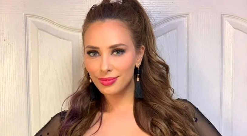 Iulia Vântur a împlinit 40 de ani! Cum a ajuns ea vedetă în India