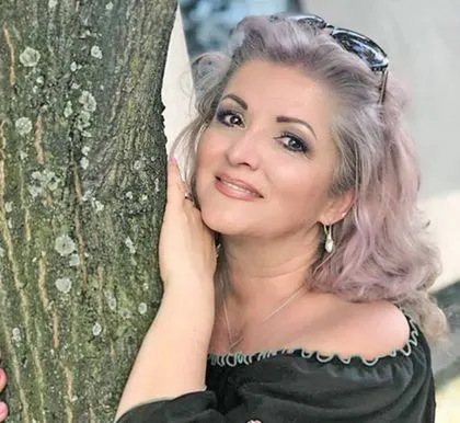 Solista Carmen Rădulescu a devenit bunică la 56 de ani