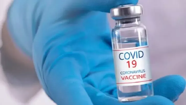 Comisia Europeană a ajuns la o înțelegere cu o companie farmaceutică pentru achiziționarea vacccinului CoVID pe care aceasta îl va produce
