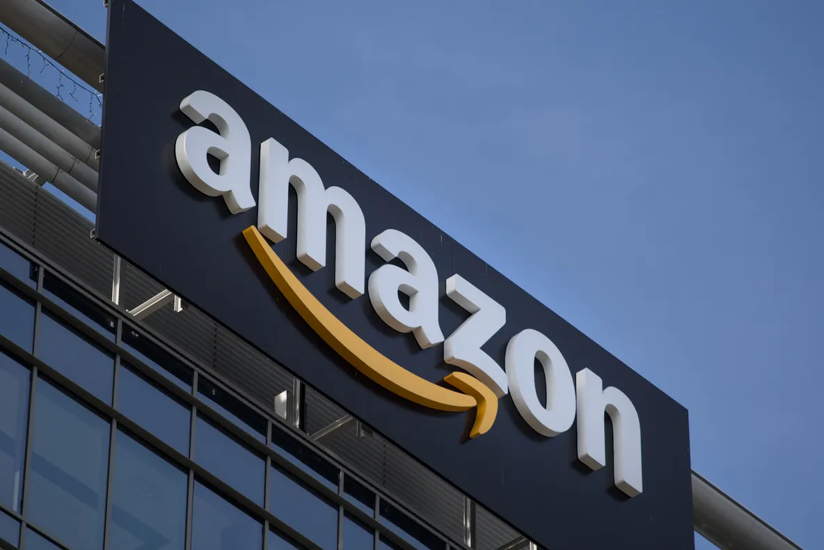 Gigantul Amazon face angajări în plină pandemie