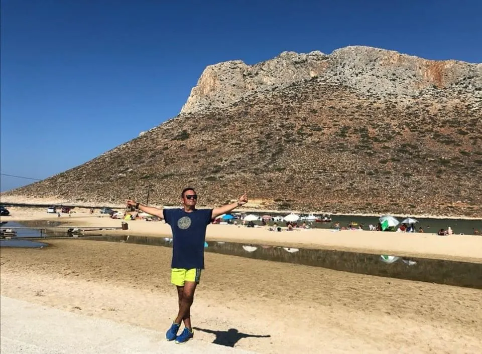 Daniel Buzdugan, pe urmele lui Anthony Quinn în Grecia