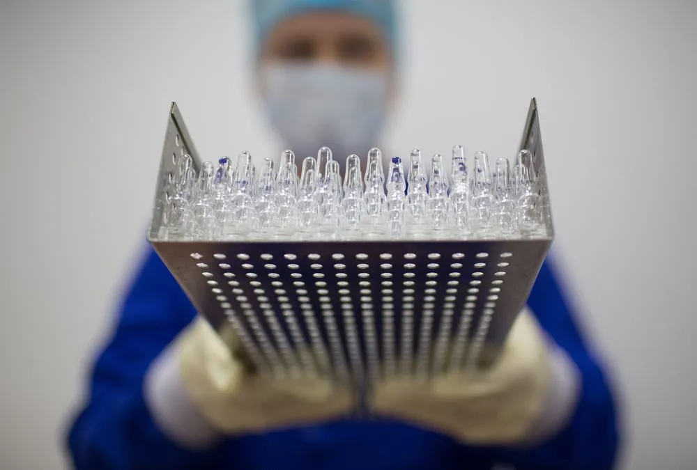 Vești bune! A fost aprobat un nou vaccin anti-Covid