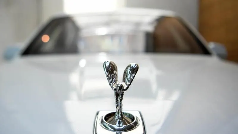Rolls-Royce Holdings vrea să atragă până la 2,5 miliarde de lire sterline, pentru a-și consolida situația financiară