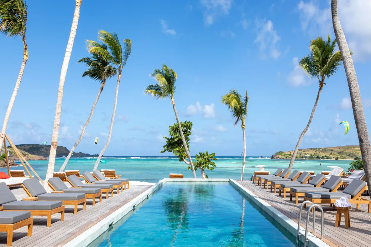 O escapadă paradisiacă în St. Barth e tot ce ai nevoie în această toamnă