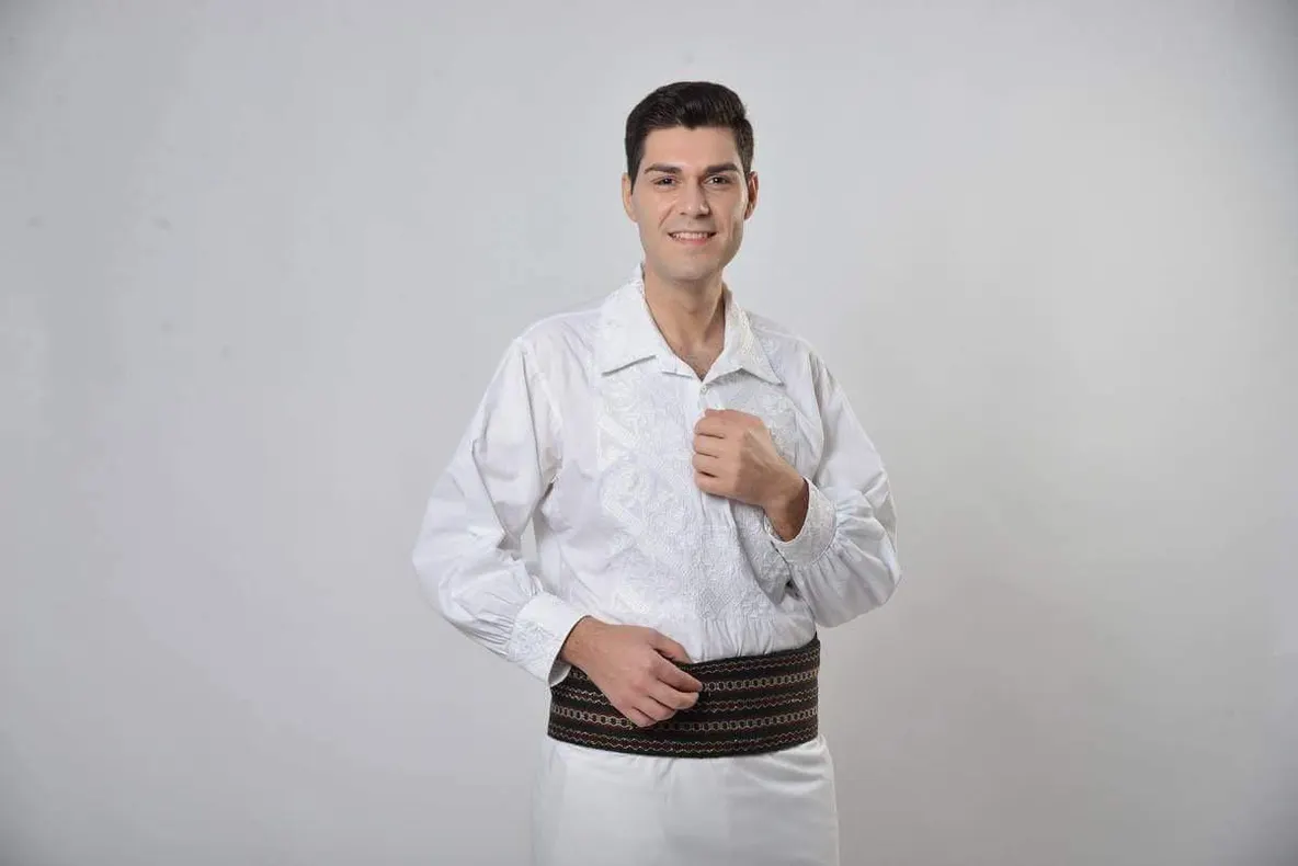 Gabriel Dumitru sărbătorit la 30 de ani de colegii de scenă