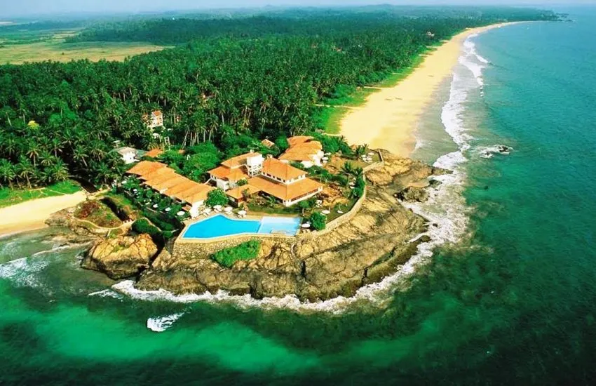 Paradisul Asiei și-a redeschis granițele pentru turiștii internaționali