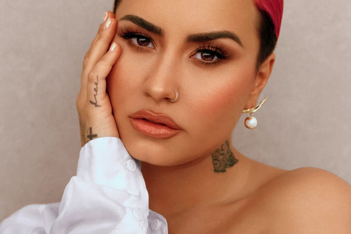 Demi Lovato, dezvăluiri sincere despre sexualitatea sa: „Mă simt mai bine cu o femeie”