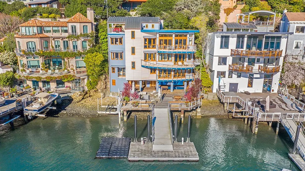 Această casă de 15 mil. $ de pe coasta Californiei vă oferă o panoramă spectaculoasă asupra oceanului