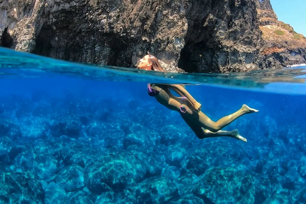 Pantelleria | Paradisul sălbatic din largul coastei italiene