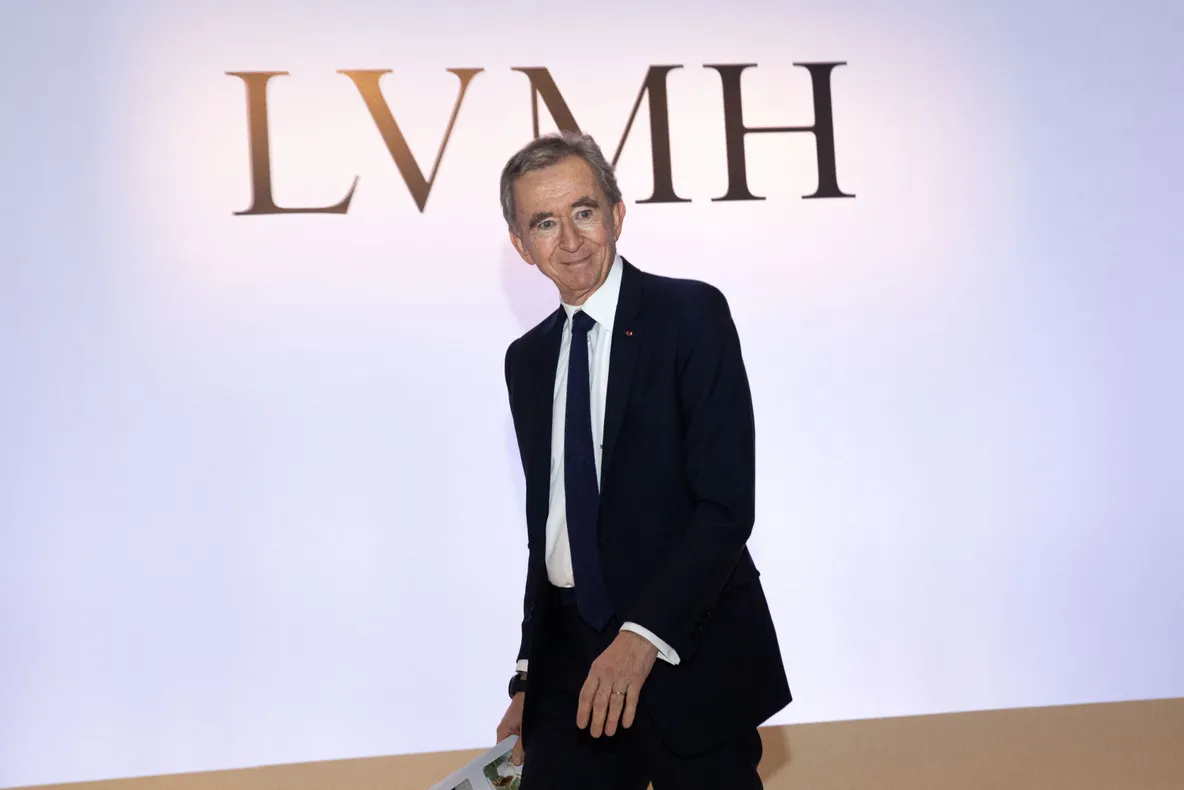 Musk, detronat de Bernard Arnault. Proprietarul LVMH este cel mai bogat om din lume
