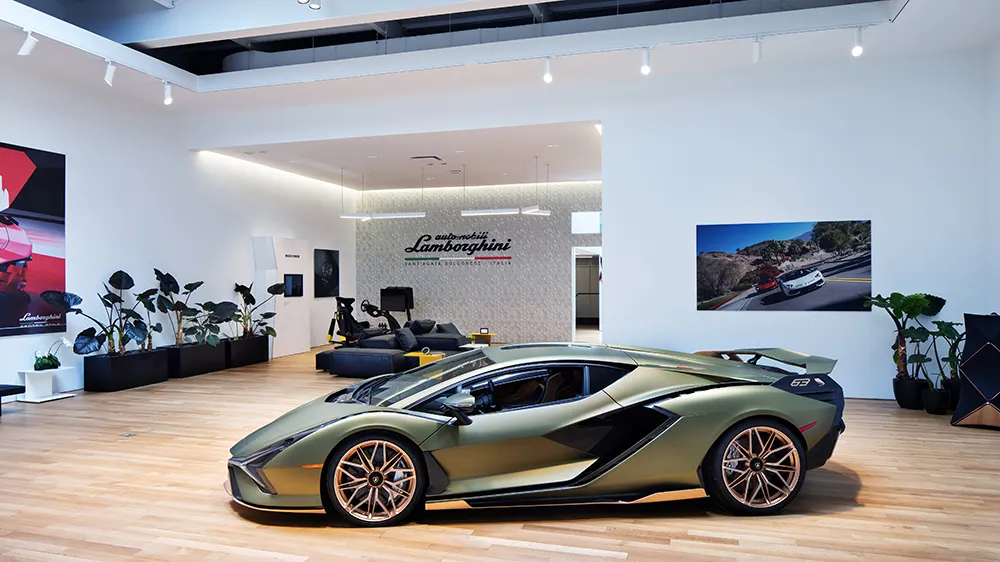 Lamborghini aduce „la dolce vita” în New York. Facilități exclusive pentru cei mai fideli clienți