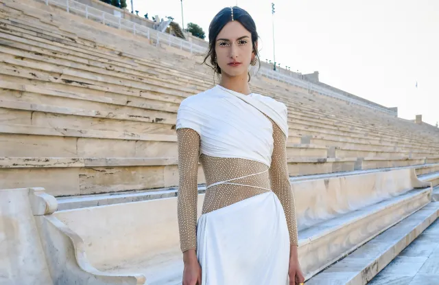 Dior canalizează spiritul olimpic pentru spectacolul de croazieră din Grecia