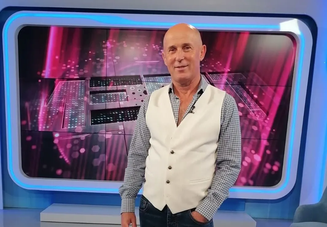 Cum arată vila de lux în care trăiește Mugur Mihăescu