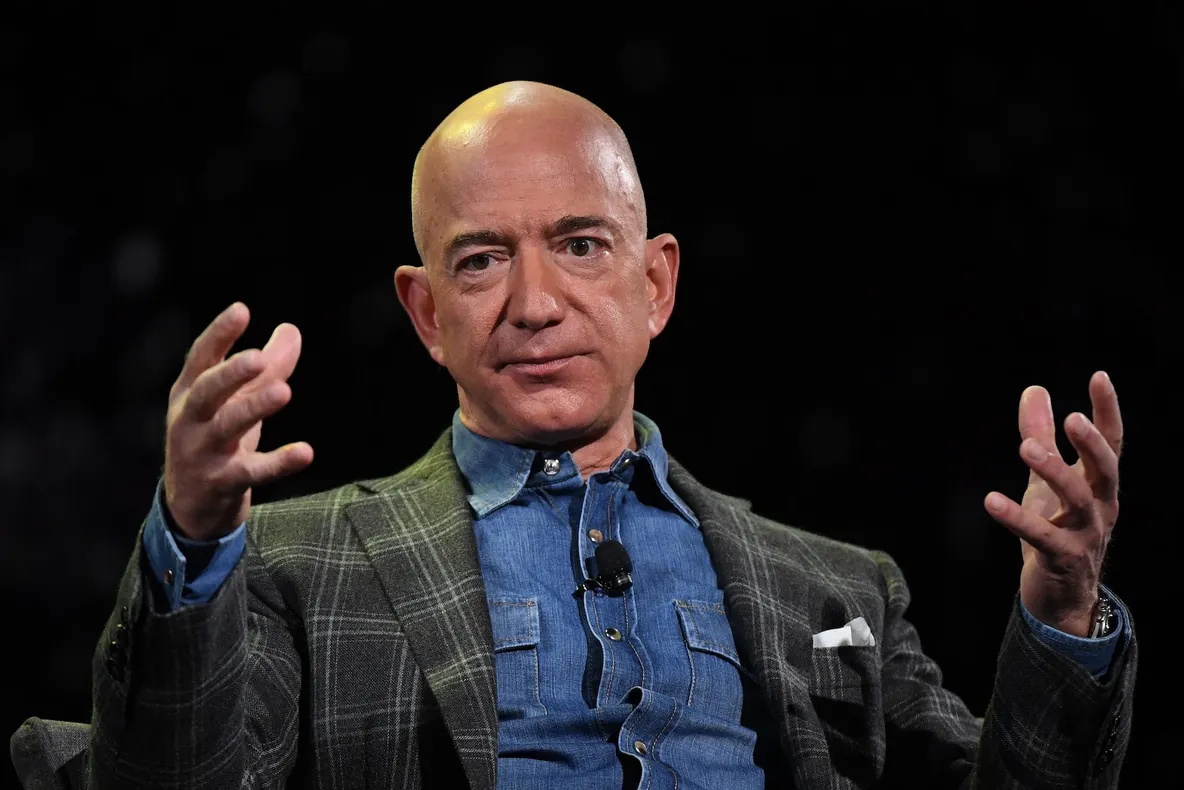 Jeff Bezos a oferit cea mai mare donație