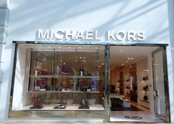 Michael Kors are un nou CEO