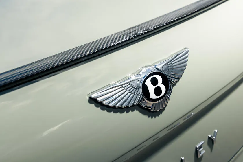 Bentley sfidează criza! Vânzări record