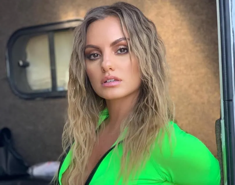 De ce boală suferă Alexandra Stan. Artista nu se va vindeca niciodată