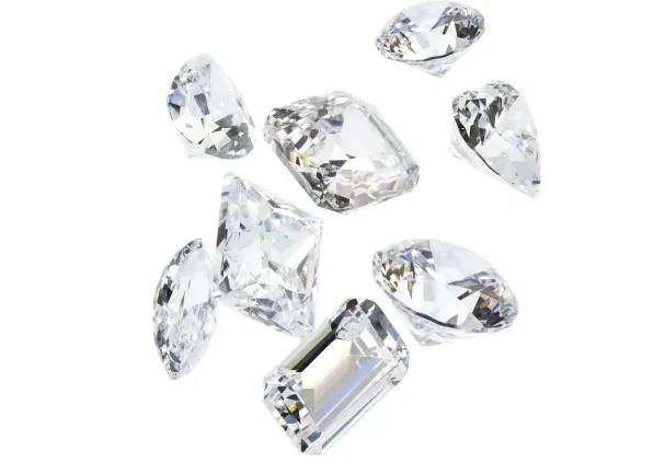 Cum arată cel mai mare diamant alb vândut vreodată la licitație?