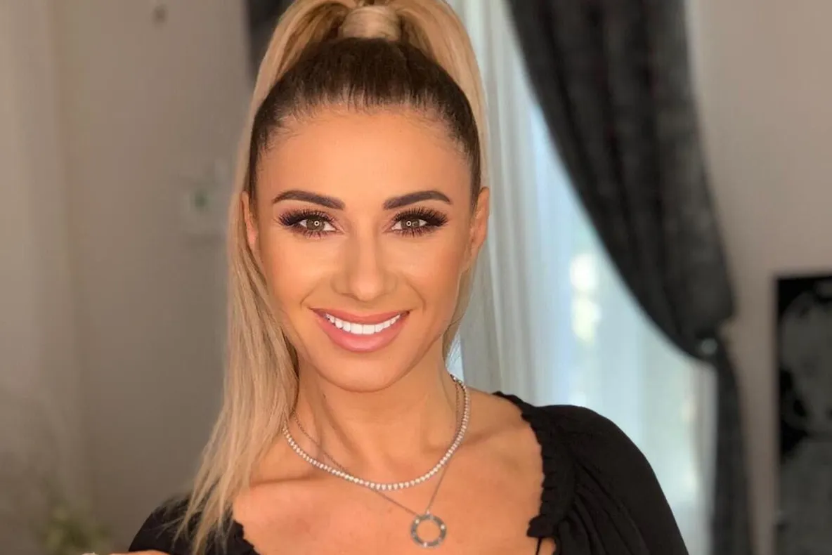 Anamaria Prodan, apariție spectaculoasă: „Casă de piatră!”