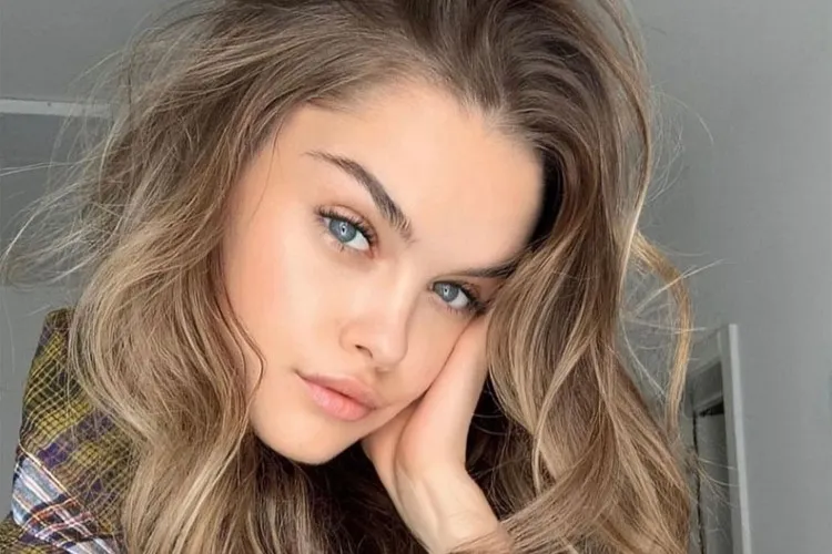 „Tea Biscuit Bronde” este tendința Balayage de încercat pentru iarna aceasta