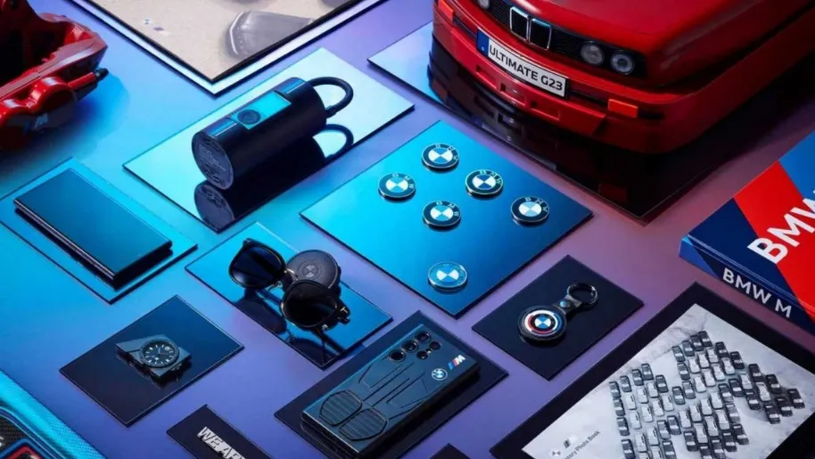 Acest smartphone Samsung Galaxy S23 Ultra ediție limitată aduce un omagiu BMW M3