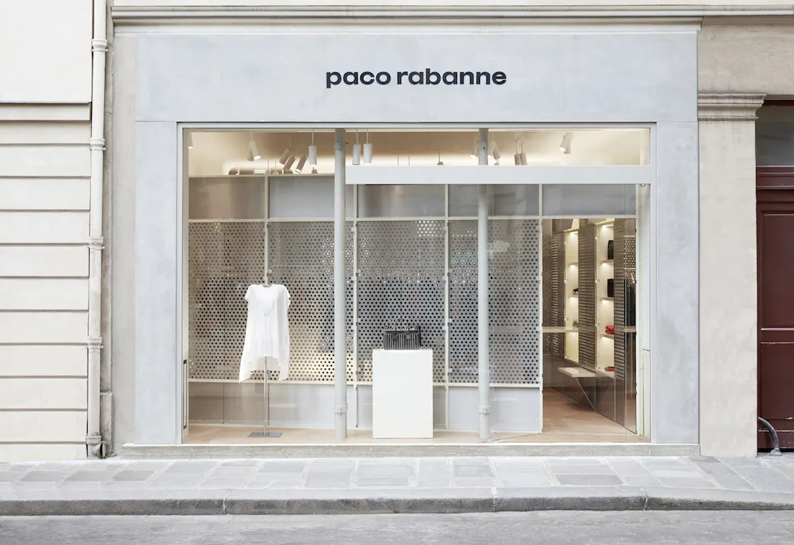 Paco Rabanne își schimbă numele și lansează prima colecție de machiaj