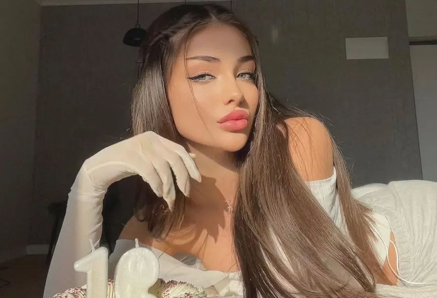 Andreea Bostănică a recunoscut de unde are are banii și cadourile scumpe