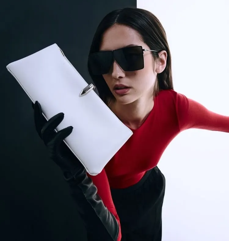 Vera Wang lansează prima sa colecție ready-to-wear în Europa
