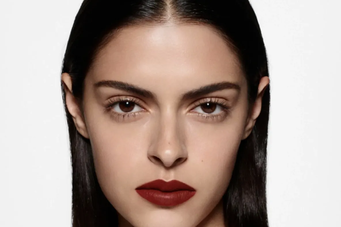 Rouge Victoria - Victoria Beckham a creat rujul roșu perfect