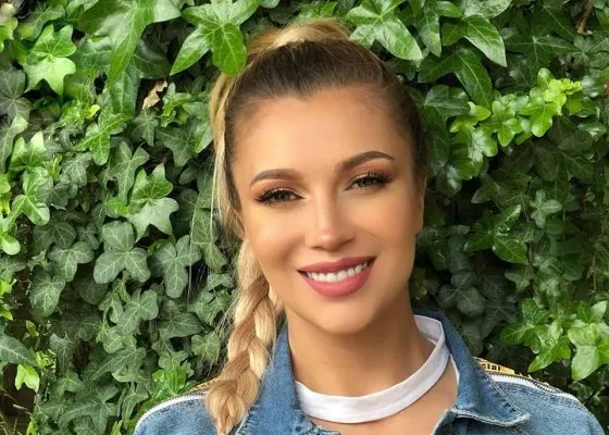 lora petrescu