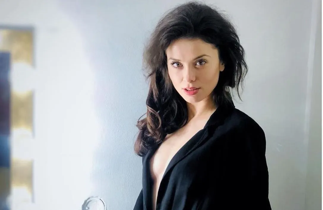 anca dumitra