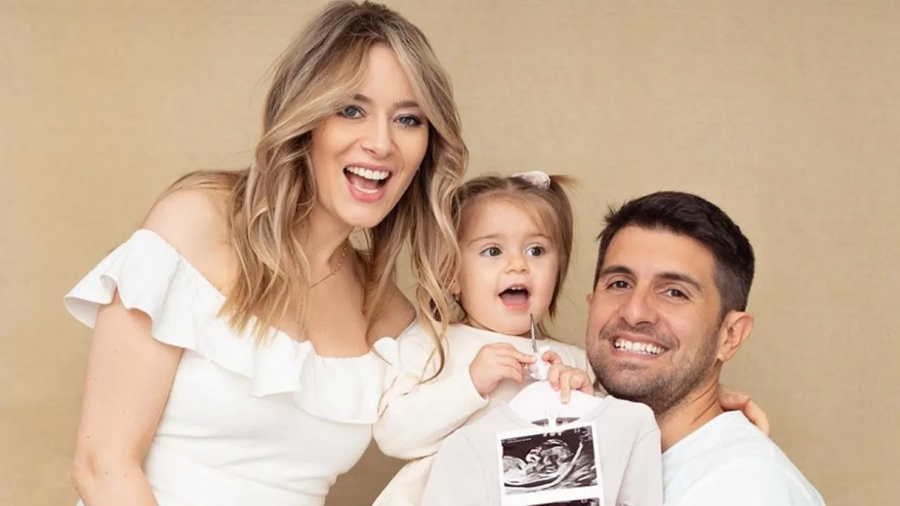 laura cosoi cosmin curticapeanu si fiica lor rita