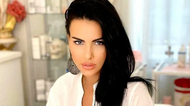 lavinia pirva