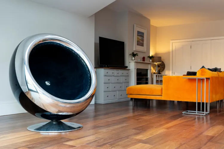 Cowling Chair