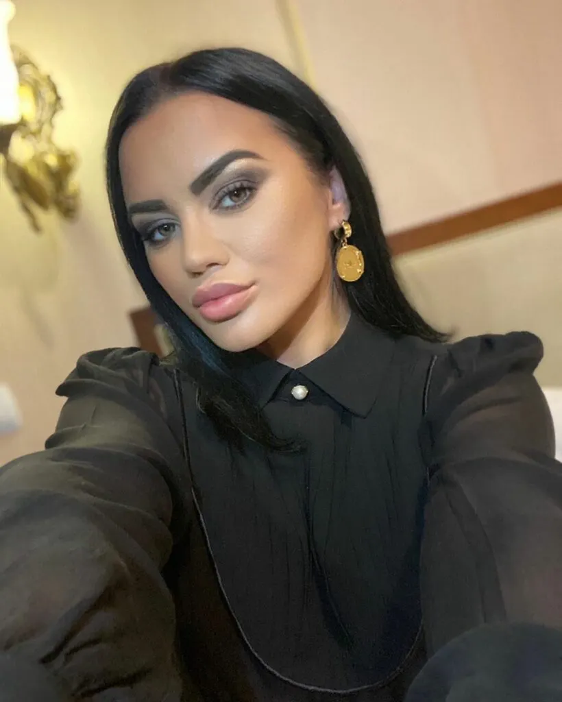 carmen de la Sălciua