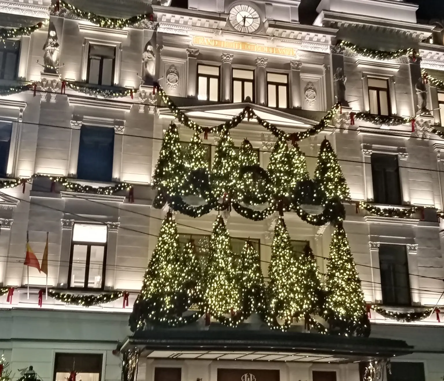 Hotelul Corinthia