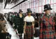 Cinci ținute glam cu imprimeu tartan pentru sezonul de iarnă și mai ales pentru Crăciun