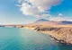 Descoperă Lanzarote, superba insulă a celor 300 de conuri vulcanice