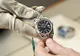 Rolex | Cele mai dorite ceasuri din lume sunt livrate în limuzine cu șofer