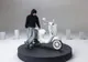 Justin Bieber a proiectat un scuter Vespa și este superb