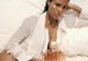 Tina Kunakey, noua imagine a parfumului Nina Ricci