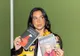 Dua Lipa deschide o bibliotecă dedicată cărților interzise și cenzurate